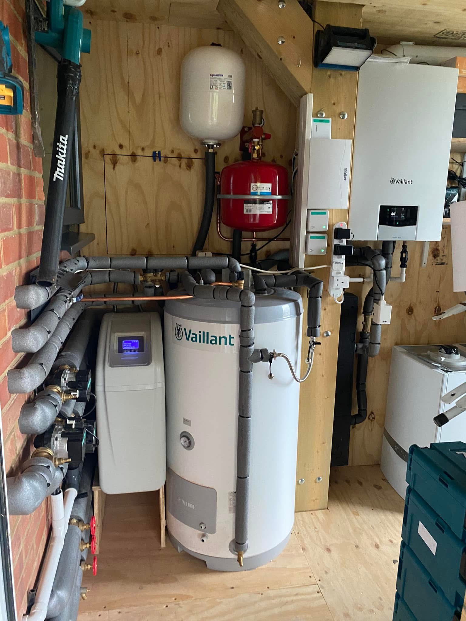 Vaillant heating and hot water cylinder installation by Rainbow Fix Ltd